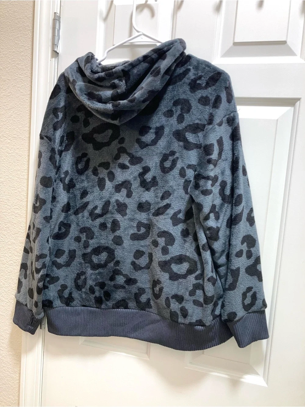 Justice Girls' Gray Leopard Plush Hoodie Size 16/18